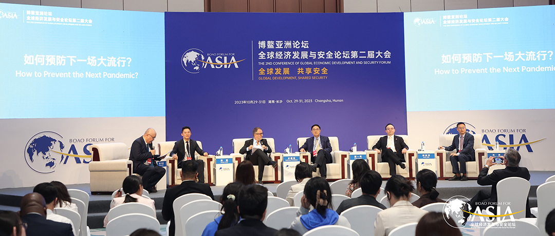 稳健集团副总裁柯家洋在博鳌亚洲论坛呼吁按需佩戴防护口罩